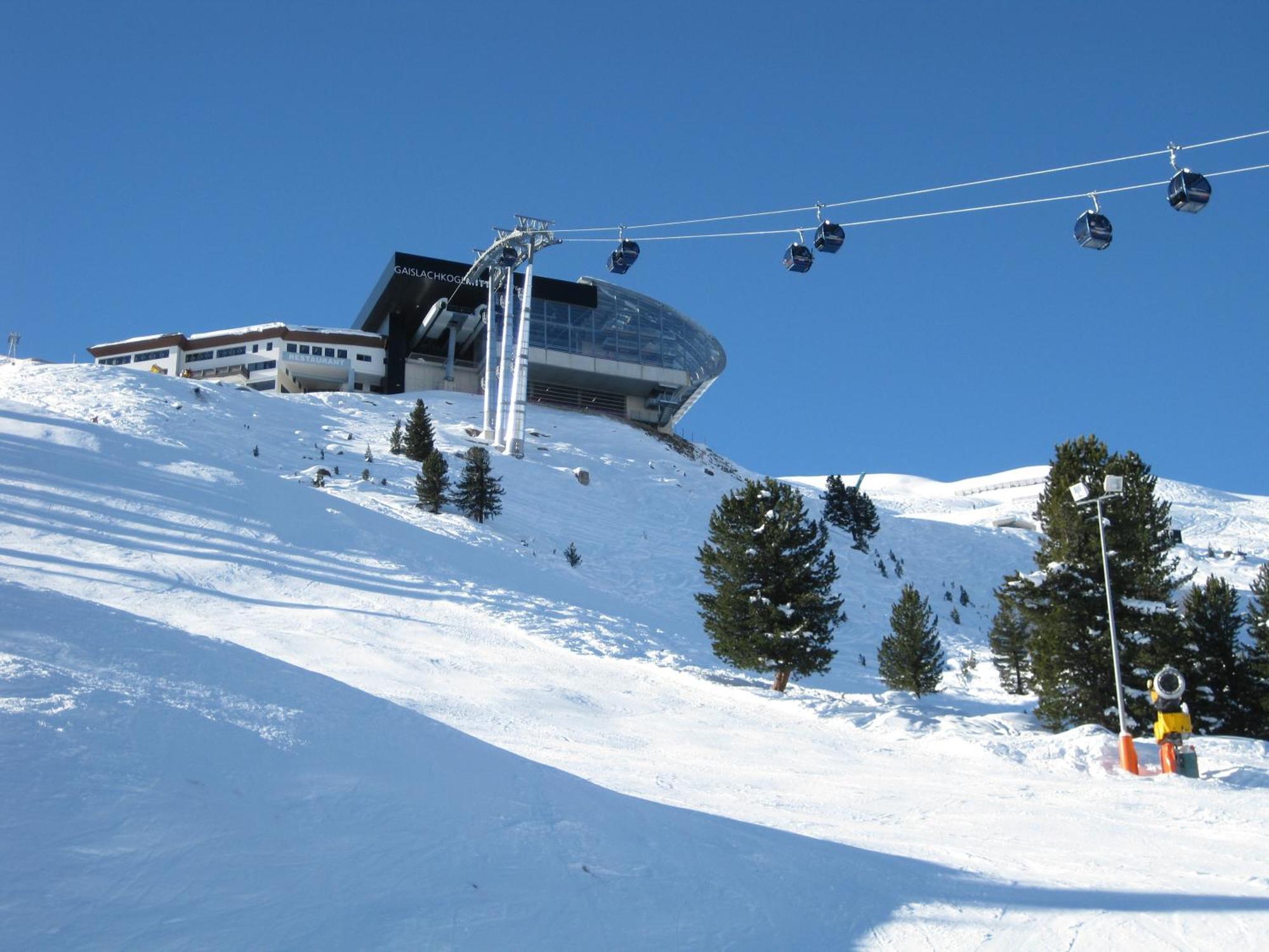 Hotel Neue Post Sölden Exteriör bild